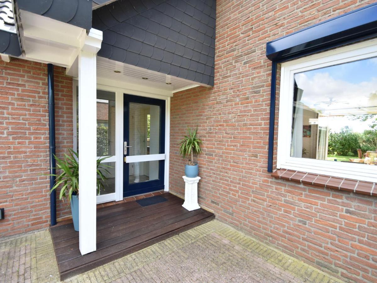 Holiday Home In Zeeland With Wide Views Bruinisse Exterior photo